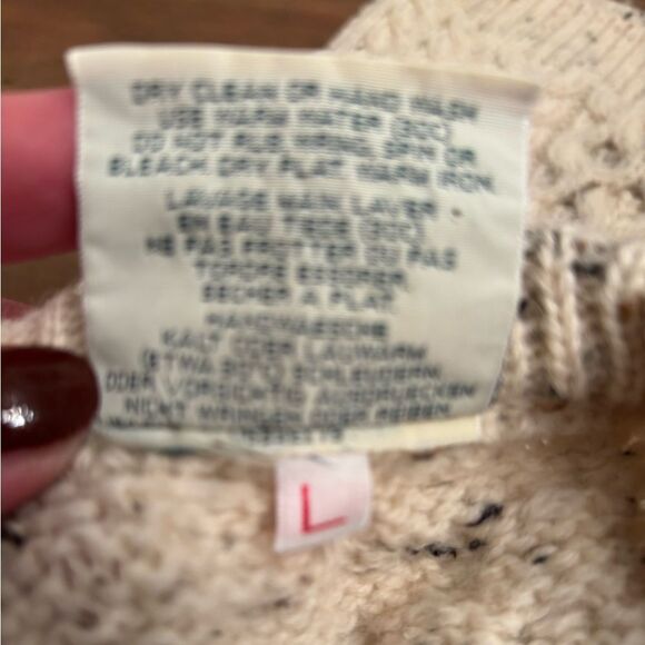 CARRAIG DONN YOUTH KIDS SIZE LARGE CREAM CARDIGAN WOOL SWEATER IRELAND - Picture 6 of 6